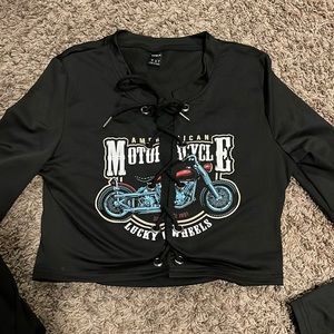 front tie long sleeve crop top